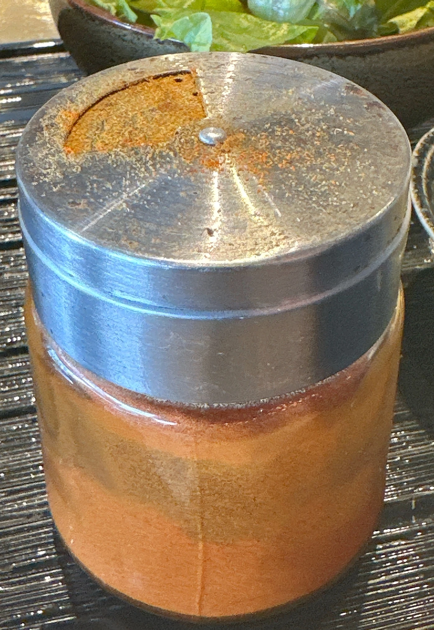 ノマンカクワンカ 付け合せのスパイス瓶