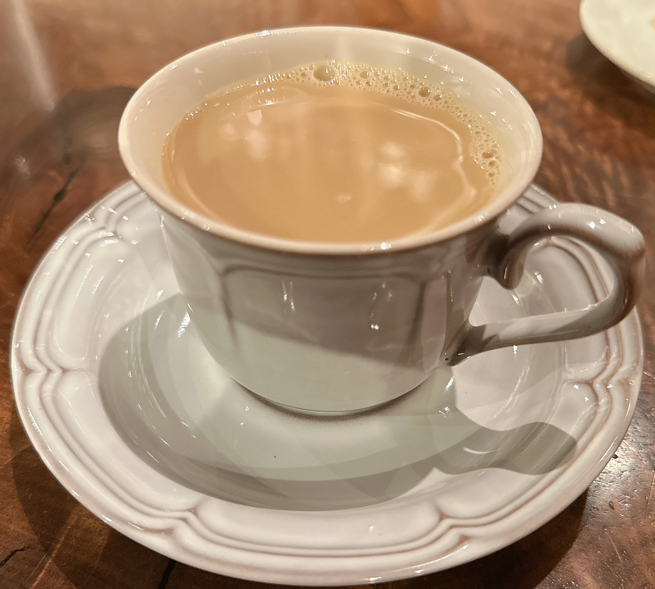 麻布十番 薬膳カレー 新海 ホット自家製豆乳チャイ