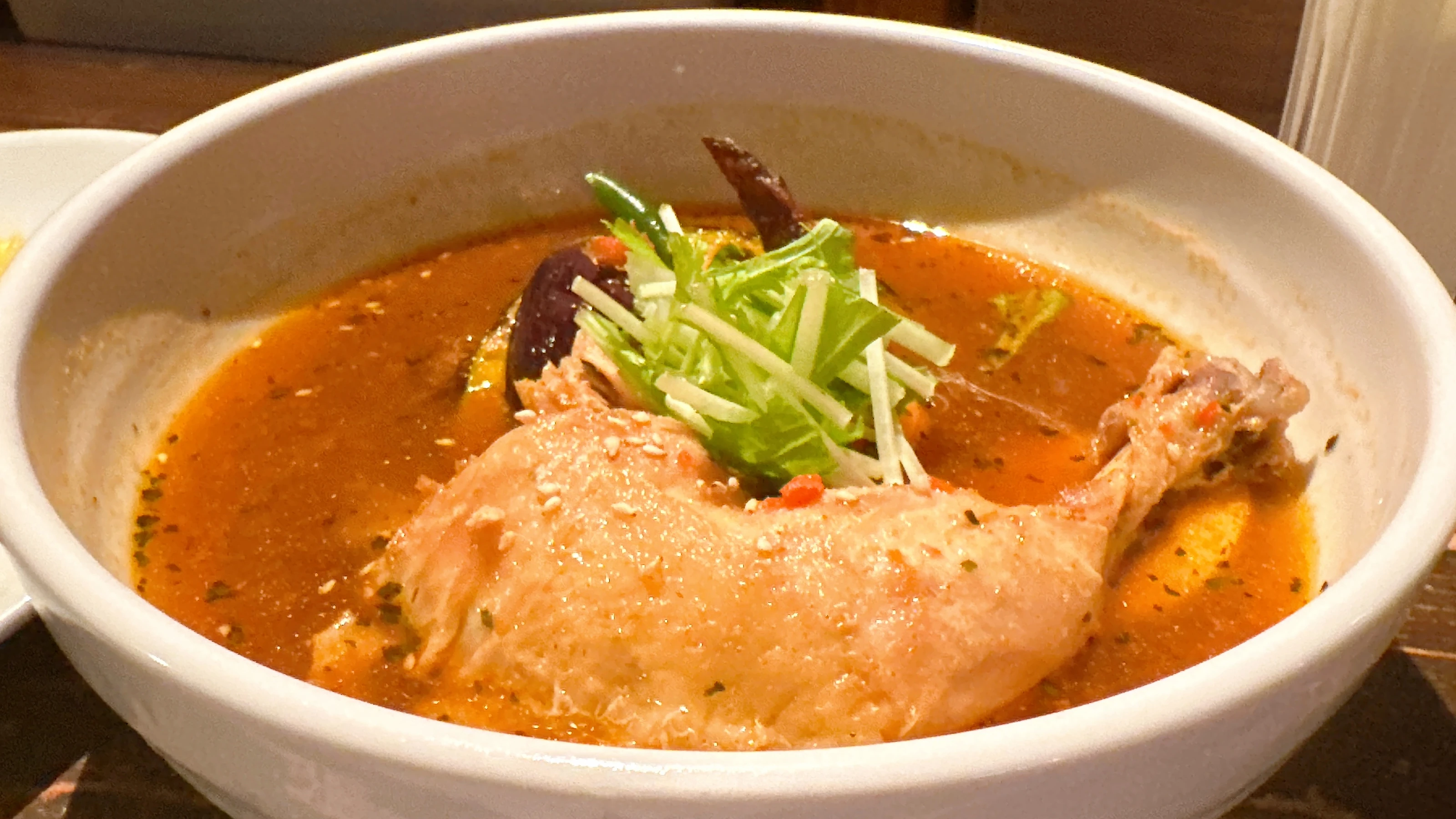 イエロースパイス 銀座店 (札幌スープカレー専門店)