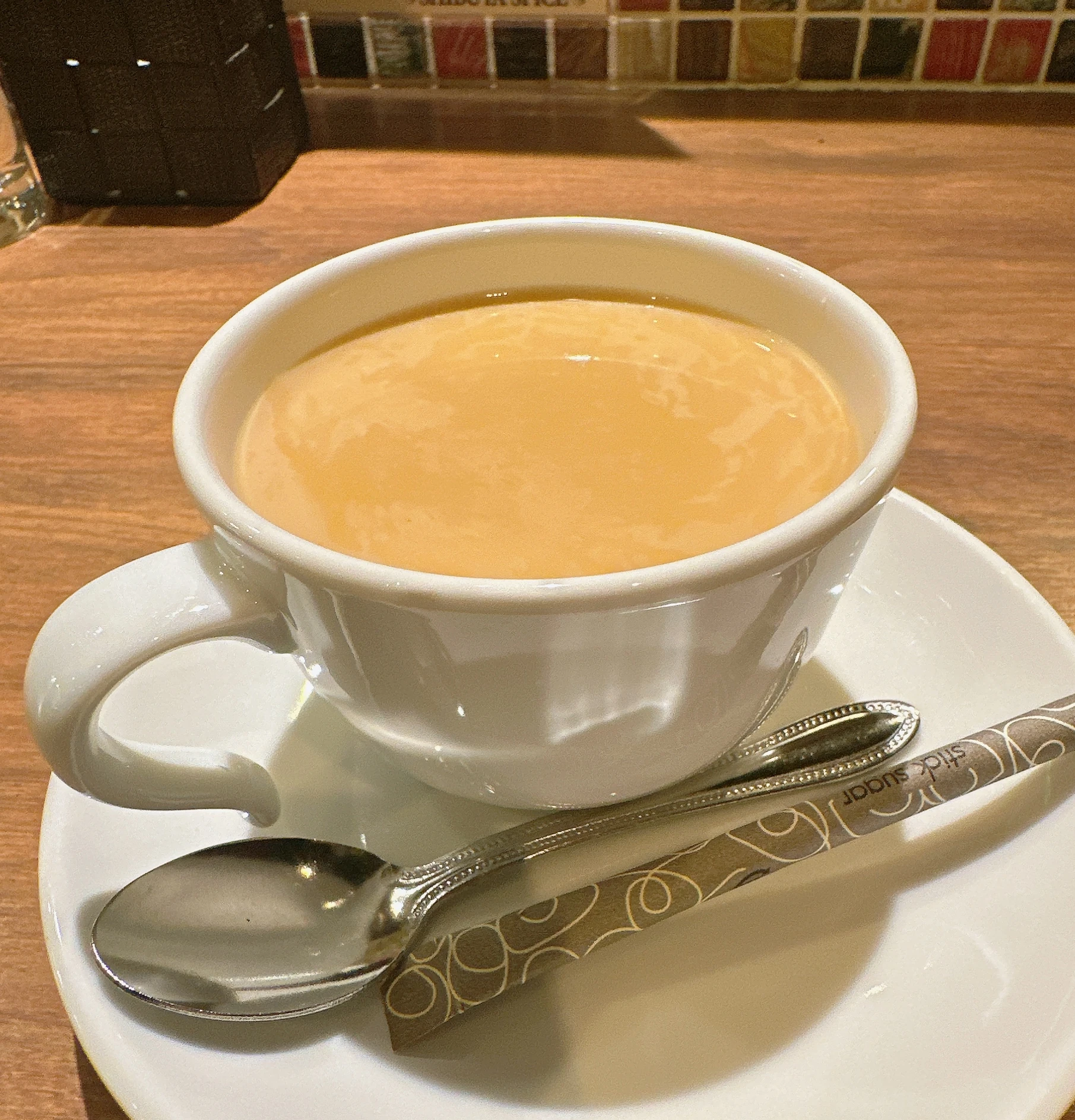 東京・渋谷で本格札幌スープカレー SHIBUYA SPICE ホットチャイ(ハーフ)