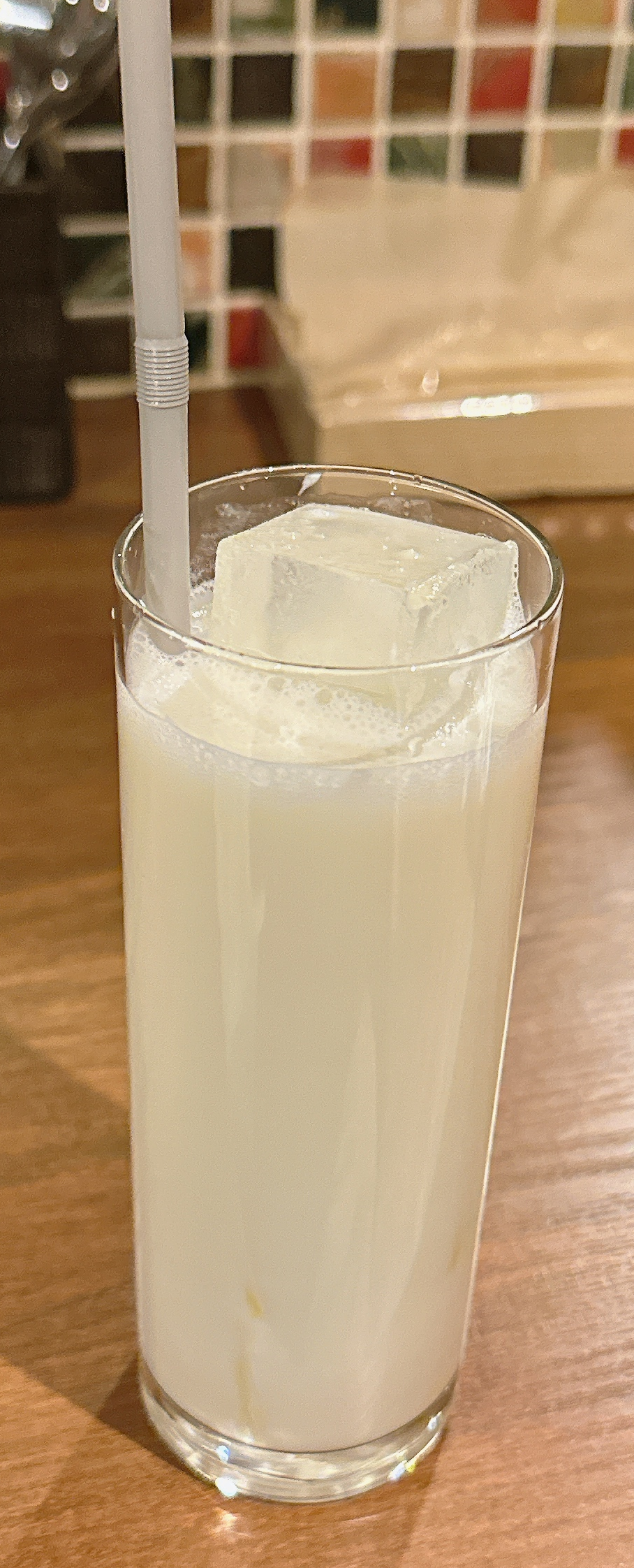 本場札幌の東京スープカレーを板春雨で楽しむ渋谷駅近『SHIBUYA SPICE』 酸味の効いた甘いラッシー