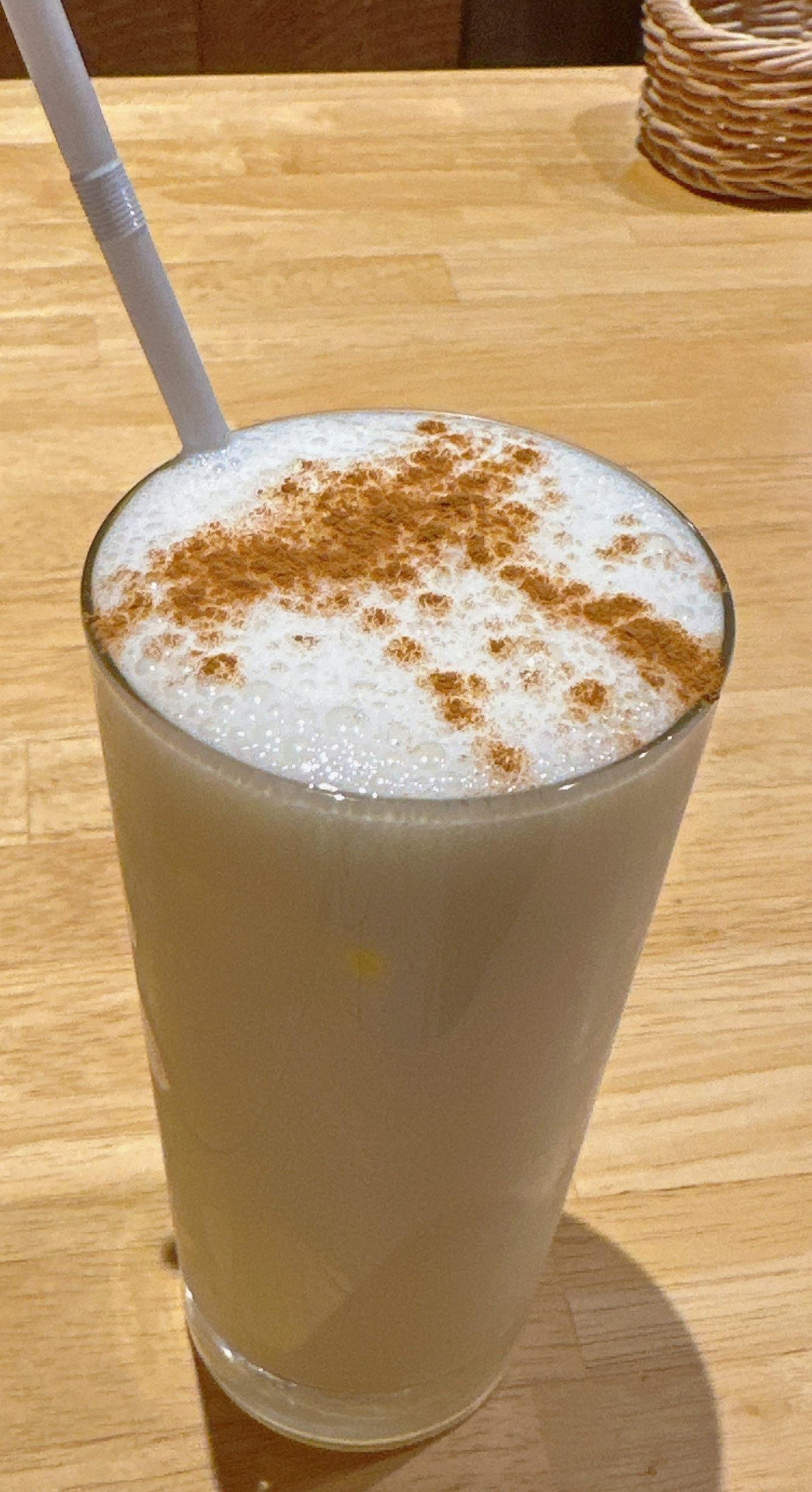 高田馬場で煮込まれ具材を楽しむ東京スープカレー！札幌から進出 SHANTi 高田馬場店 プレーンラッシー